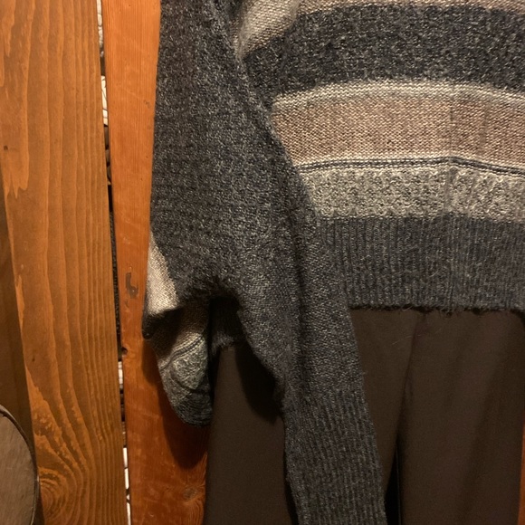 NWOT Decree Dolman Sweater - Picture 4 of 10